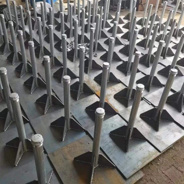 龙胜各族鑫亿呈沉降板生产